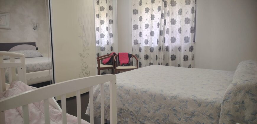 Appartamento con giardino e locale commerciale — Grimaldi (CS)