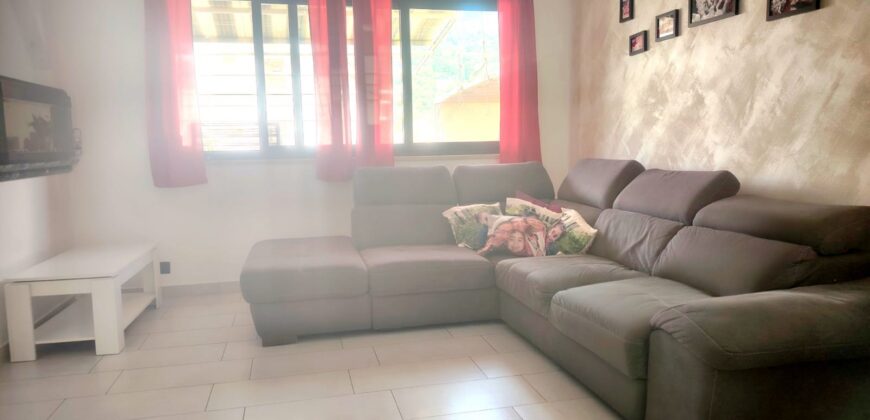 Appartamento con giardino e locale commerciale — Grimaldi (CS)